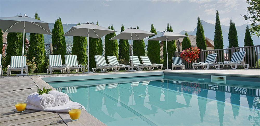 Le Morillon Hotel Exterior foto