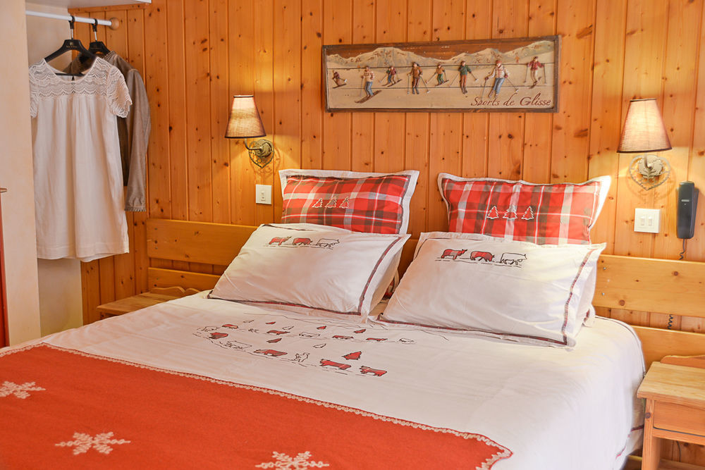 Le Morillon Hotel Exterior foto